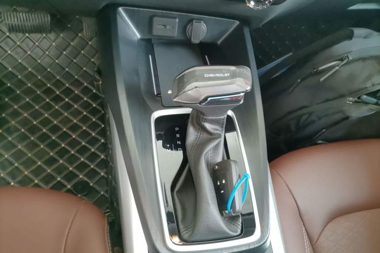 Used Chevrolet Monza 2024 1.5L Dual-Clutch Enjoyment Edition Gear Lever