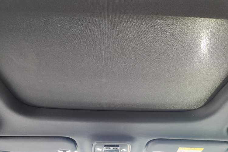 Used BYD Seal 06 New Energy 2025 DM-i Smart Drive 120KM Deluxe Model Headliner