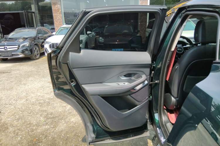 Used Jaguar E-PACE 2024 YAO Black Sport Edition R-DYNAMIC SE BLACK