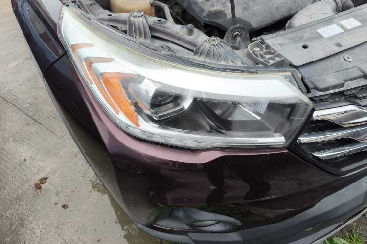 Used GAC Trumpchi GS4 2017 200T Manual Two-Wheel Drive Elite Edition Right Front Headlight