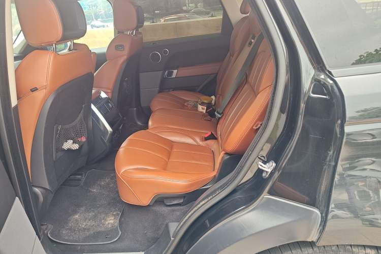 Used Land Rover Range Sport 2017 3.0 SC V6 HSE DYNAMIC Left Rear Seat