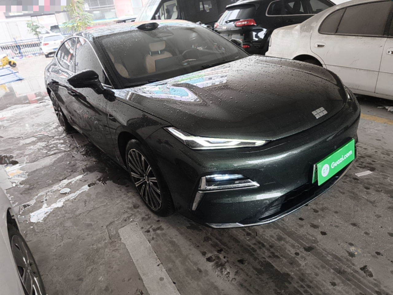 Geely Galaxy 8 2025 130km EM-P Starship Edition — снимка 3