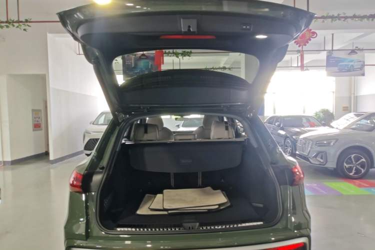 Used Audi Q5L 2026 150kW Smart Hybrid Luxury Edition