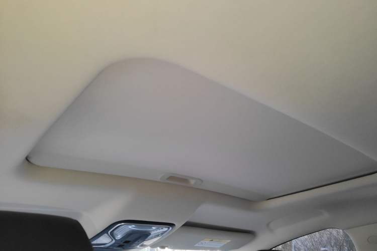 Used Changan CS85 COUPE 2019 1.5T DCT Dynamic Version China VI Standard