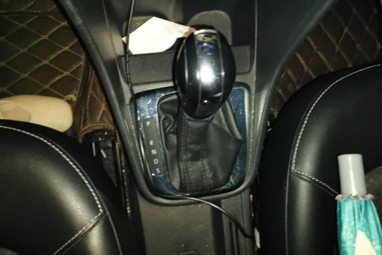 Used Volkswagen Santana 2015 Haval H6 1.6L Automatic Luxury Model