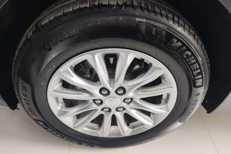 Used Buick Enclave 2020 28T Two-Wheel Drive Luxury Version
