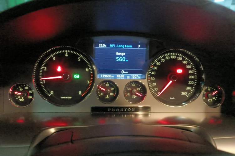 Used Volkswagen Phaeton 2012 3.0L Business Edition
