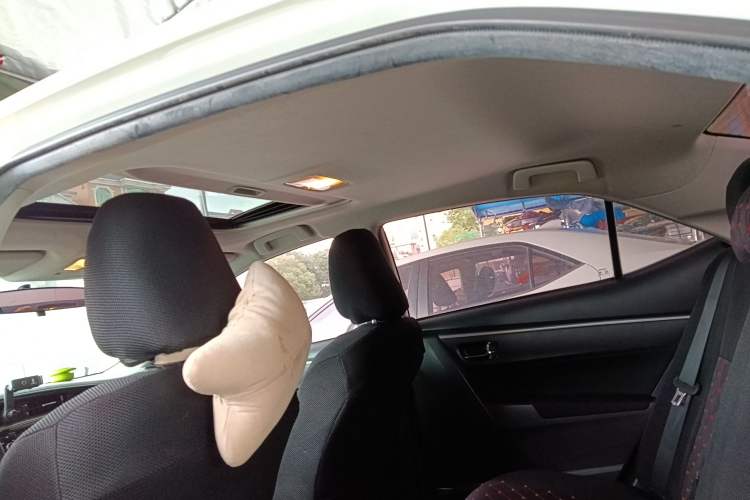 Used Toyota Levin 2014 1.8 GS CVT Elite Edition Headliner