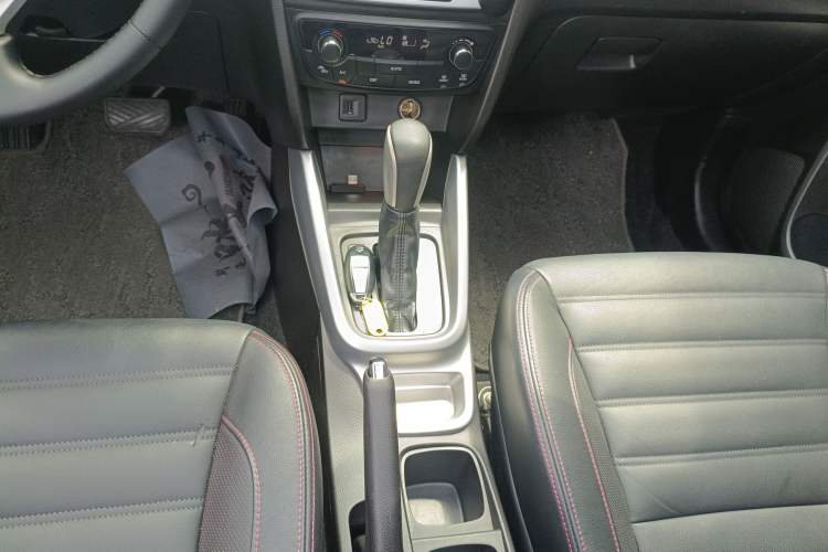 Used Suzuki Vitara 2016 1.4T Automatic Two-Wheel Drive Luxury Version