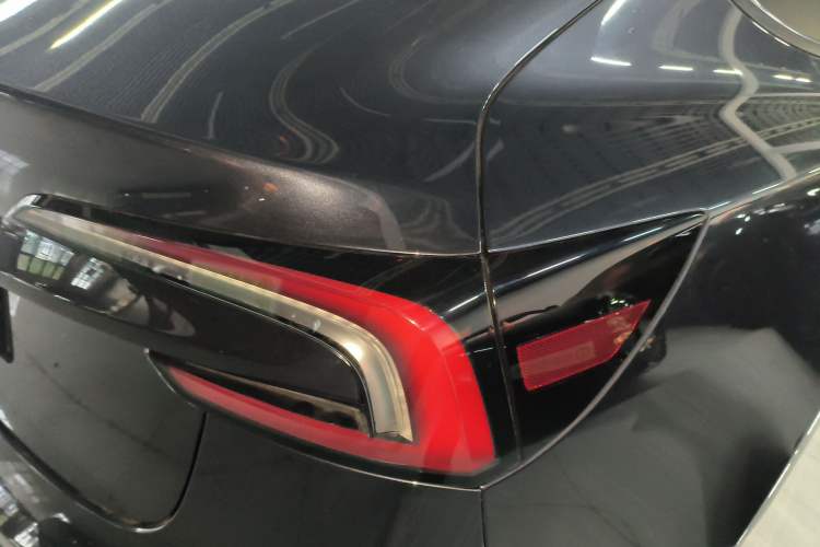 Used Tesla Model 3 2023 Rear-Wheel-Drive Version