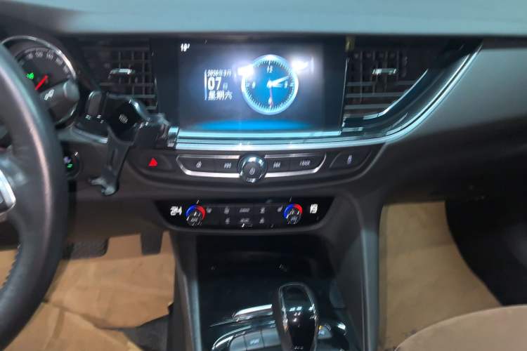 Used Buick Regal 2019 20T Elite Version China VI Standard