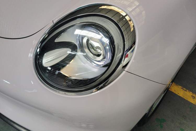 Used ORA Good Cat 2021 400km Standard Range Athena Edition Lithium-Ion Battery Left Front Headlight