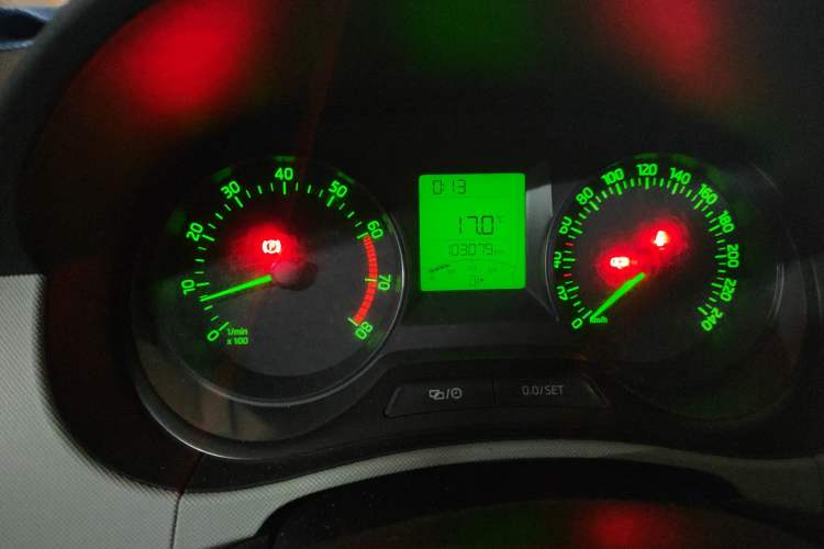 Used Skoda Fabia 2015 1.4L Manual Front-Wheel Drive Model Odometer Close Up