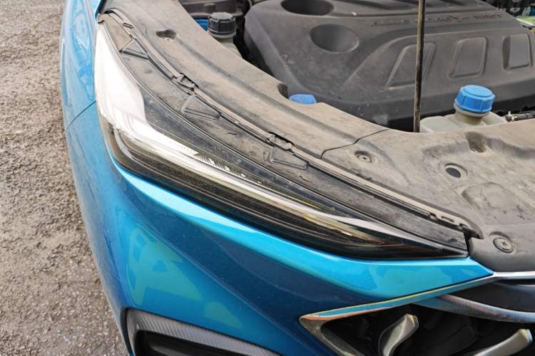 Used CHANGAN OSHAN X5 2021 1.5T DCT Flagship Edition Right Front Headlight