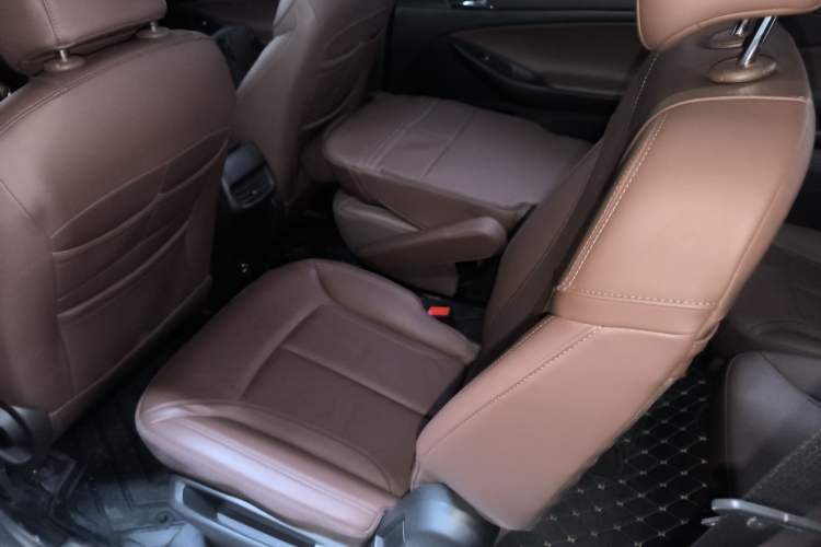 Used Buick GL6 2018 18T 6-Seater Prestige Model