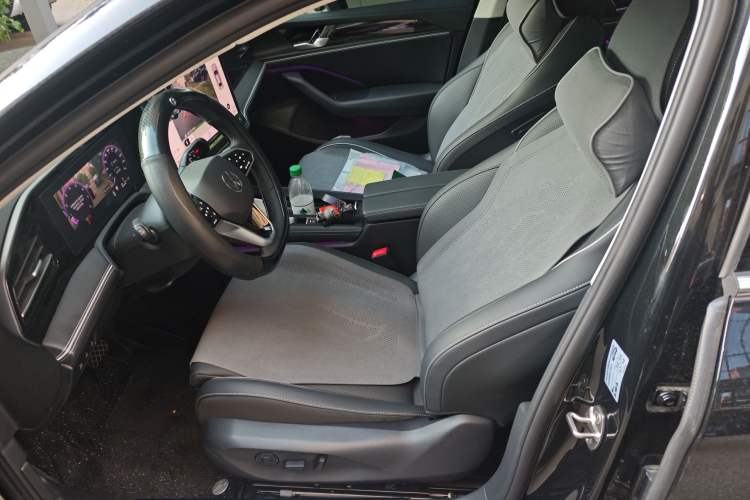 Used Volkswagen Magotan 2024 380TSI DSG Prestige Edition DaMai Package