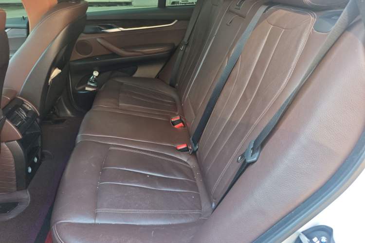 Used BMW X5 2014 xDrive35i Elegant Edition Left Rear Seat