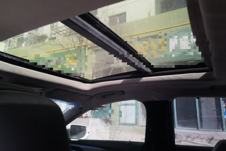 Used Cadillac XTS 2013 28T Leading Model