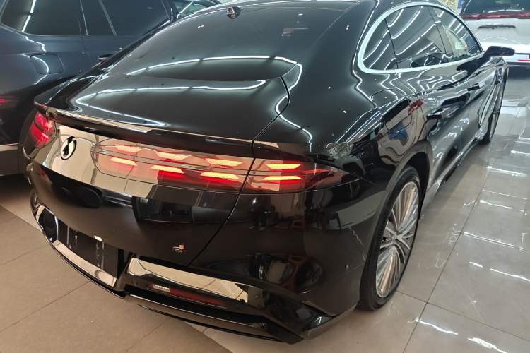 Used Denza Z9 2024 1100 km All-Wheel-Drive Ultra Version
