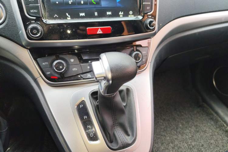 Used Haval M6 2019 1.5T DCT Two-Wheel Drive Elite Version China VI Standard