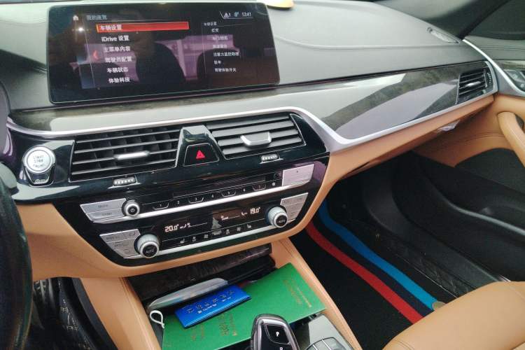 Used BMW 5 Series 2019 530Li Leading Model M Sport Package
