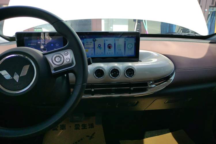 Used Wuling Bingo 2023 333km Enjoy+ Version