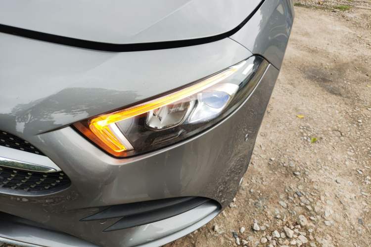 Used Mercedes-Benz A-Class 2022 Revised Version A 200 L Sport Sedan Fashionable Style Left Front Headlight