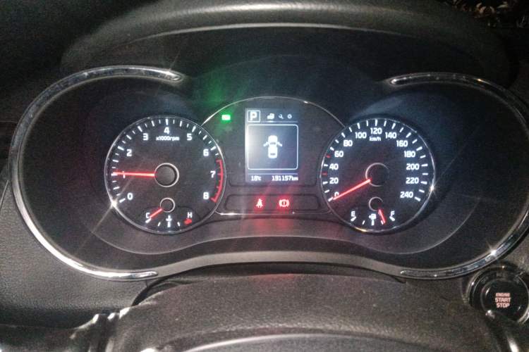 Used Kia K3 2016 1.6L Automatic GLS
