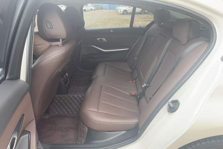 Used BMW 3 Series 2023 325Li M Sport Package
