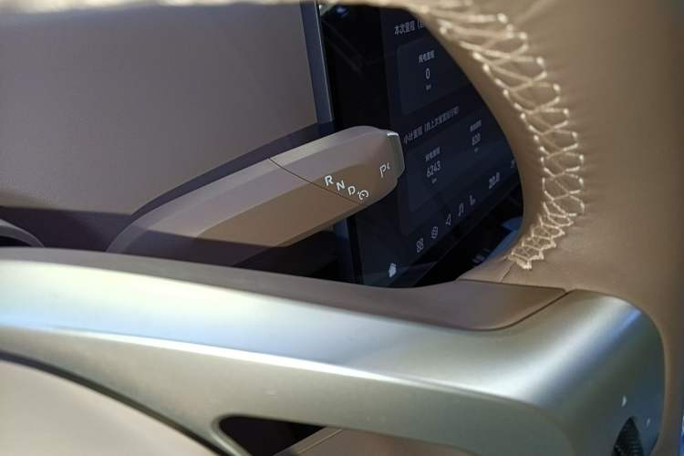 Used Avatr 07 2024 Ultra Range-Extended Four-Wheel Drive
