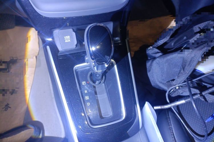 Used Nissan Sylphy 2018 1.6XV CVT Deluxe Edition Gear Lever
