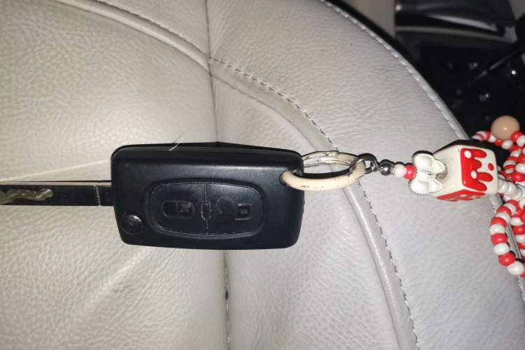 Used Citroen C-Quatre 2011 Hatchback 1.6L Automatic Yueya Model Vehicle Key