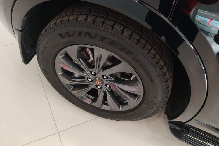 Used Hongqi HS5 2023 2.0T Qixiang Pro Edition