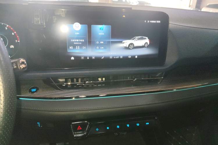 Used Ford Equator Sport 2022 Facelift EcoBoost 170 Prestige Model