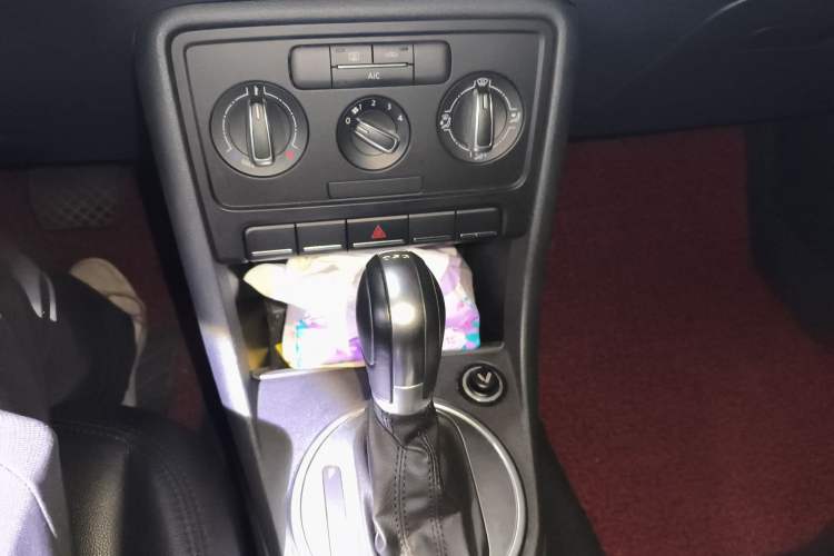 Used Volkswagen Beetle 2014 1.2TSI Fashion Edition Gear Lever