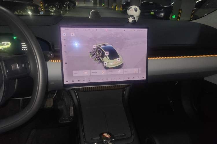 Used Zeekr 007 2025 Long-Range Rear-Wheel-Drive Intelligent Driving Version 100 kWh Audio And AC Panel