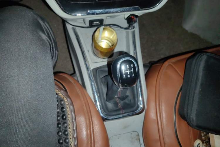 Used Jinbei New Hiace S 2018 1.5L Business Edition DLCG14 Gear Lever