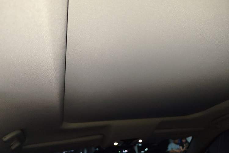 Used GAC Trumpchi GS7 2017 320T Two-Wheel-Drive Luxury Smart Connectivity Model