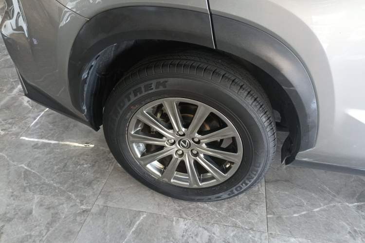 Used Lexus NX 2018 200 Front-Wheel-Drive Xingxing Edition China VI Standard
