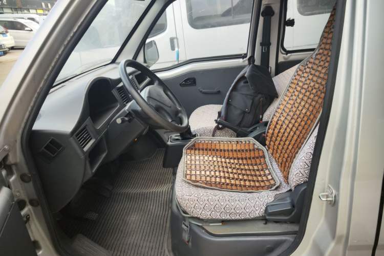 Used Wuling Zhiguang 2020 1.2L Practical Model China VI LSI