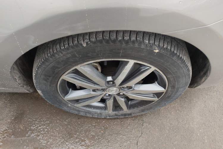 Used CHANGAN Eado 2016 1.6L Manual Fashion Edition Exterior 4