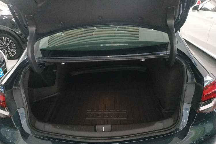 Used Buick Regal 2022 652T Smart Enjoyment Version Trunk