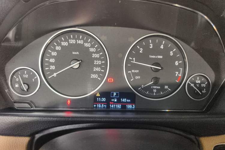 Used BMW 3 Series 2014 320Li Fashion Model Instrument Cluster