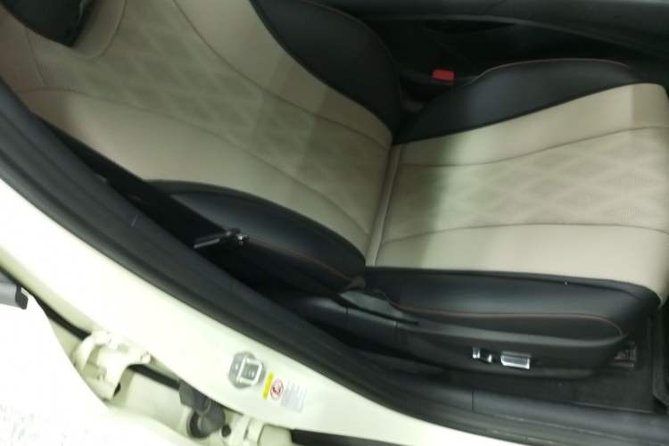 Used BYD Dolphin 2023 420 km Fashion Edition
