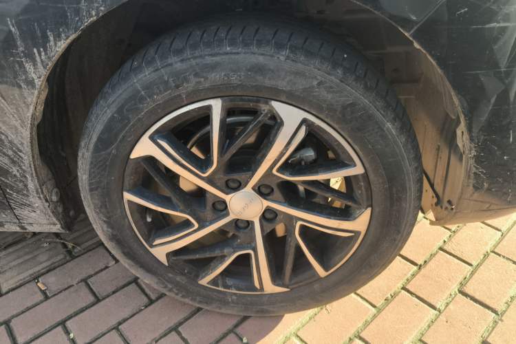 Used Haval JOLION 2021 1.5T Automatic Grand Three-Volume Version
