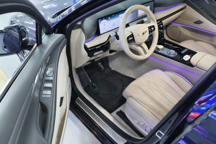 Used Genesis G80 2024 2.5T Rear-Drive Flagship Edition
