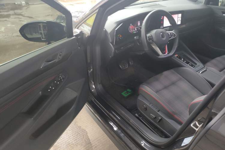 Used Volkswagen Golf GTI 2021 Facelift 380TSI DSG GTI
