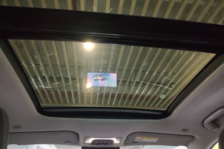 Used Toyota FRONTLANDER 2023 2.0L Smart Electric Hybrid Dual-Engine Deluxe Version