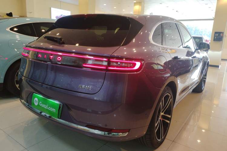 Used Hima AITO M5 2025 Extended-Range Ultra All-Wheel-Drive Version
