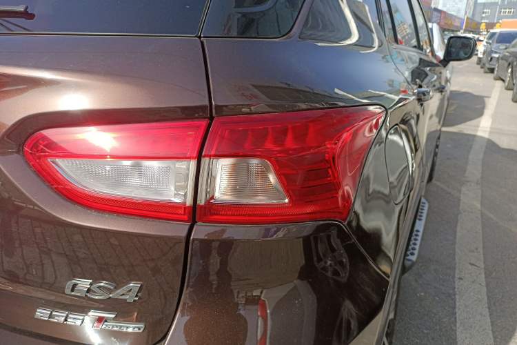 Used GAC Trumpchi GS4 2016 235T G-DCT Luxury Edition